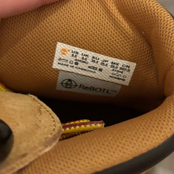 BRAND NEW! Timberland Women’s Sky 6” Lace-Up Boots 8.5 with original box! - Picture 8 of 11